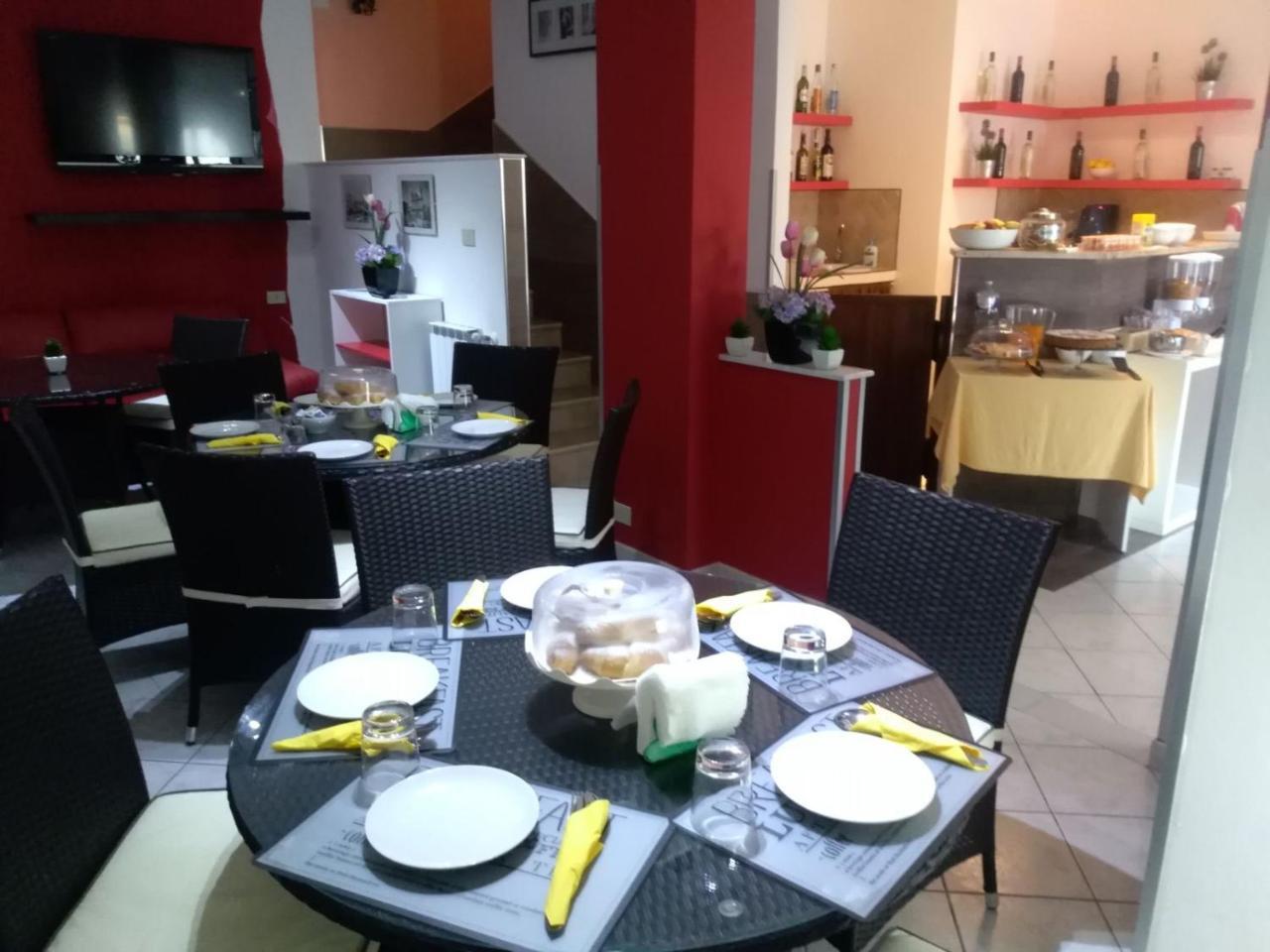 Perla Del Mare Affittacamere Campofelice Di Roccella Exterior foto